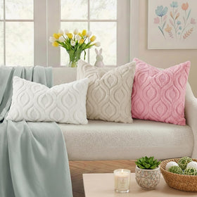 Hidden zipper on decorUhome cover keeps seams clean and easy to swap.