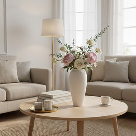 DecoVlog pampas grass display shows airy decor potential in any room