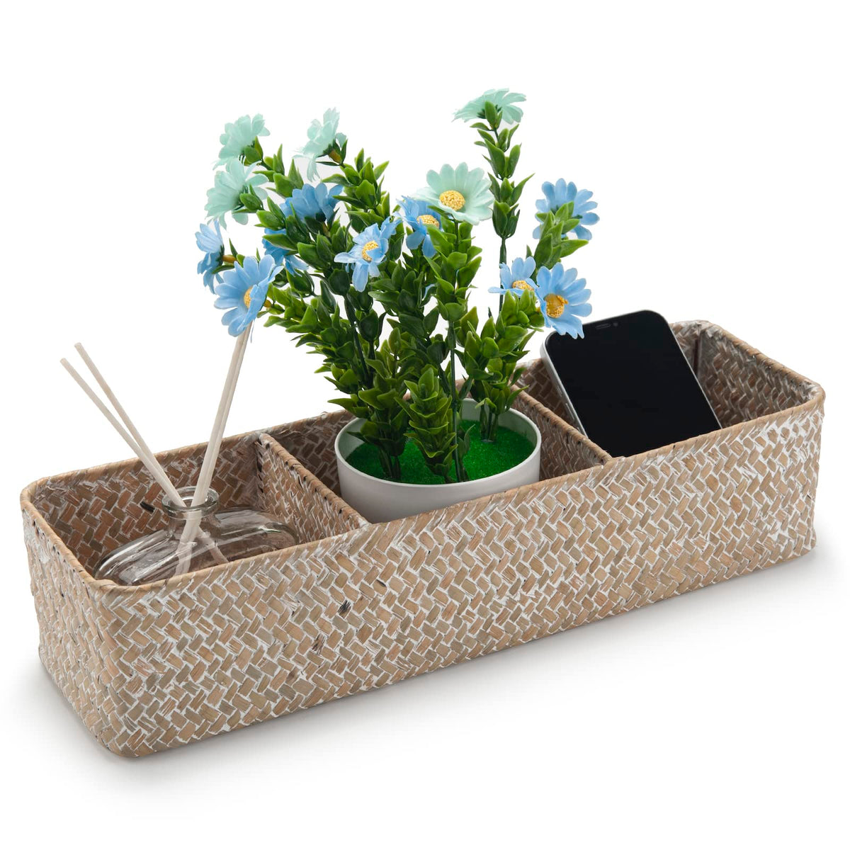 DECRAFTS seagrass storage basket metal frame closeup showing durable shape.