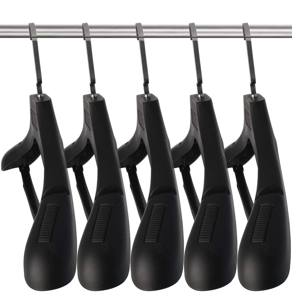 DEDU plastic extra-wide suit hanger with wide shoulders supports jackets without slipping