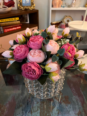 DEEMEI wilt-free-care-peonies stay bright without water or trimming.