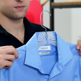 DEILSY multi-use hangers suitable for shirts, tops, sweaters and jackets.