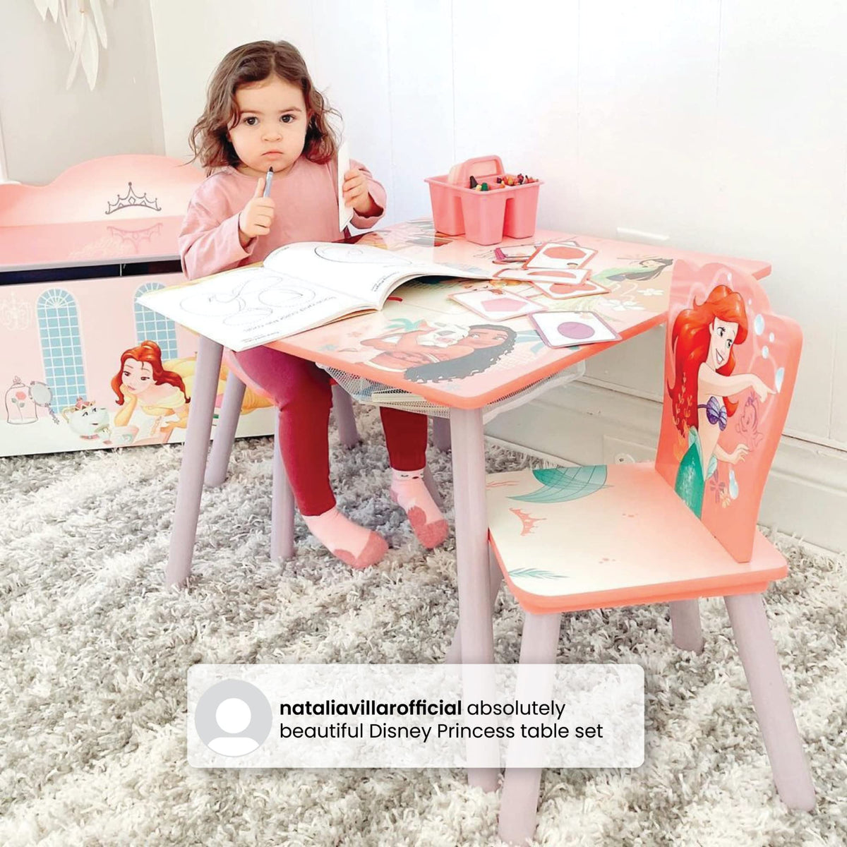 Delta Children Disney Princess table finish is scratch-resistant and durable.