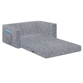 Delta Children Serta Perfect Sleeper ships in a compact box for setup