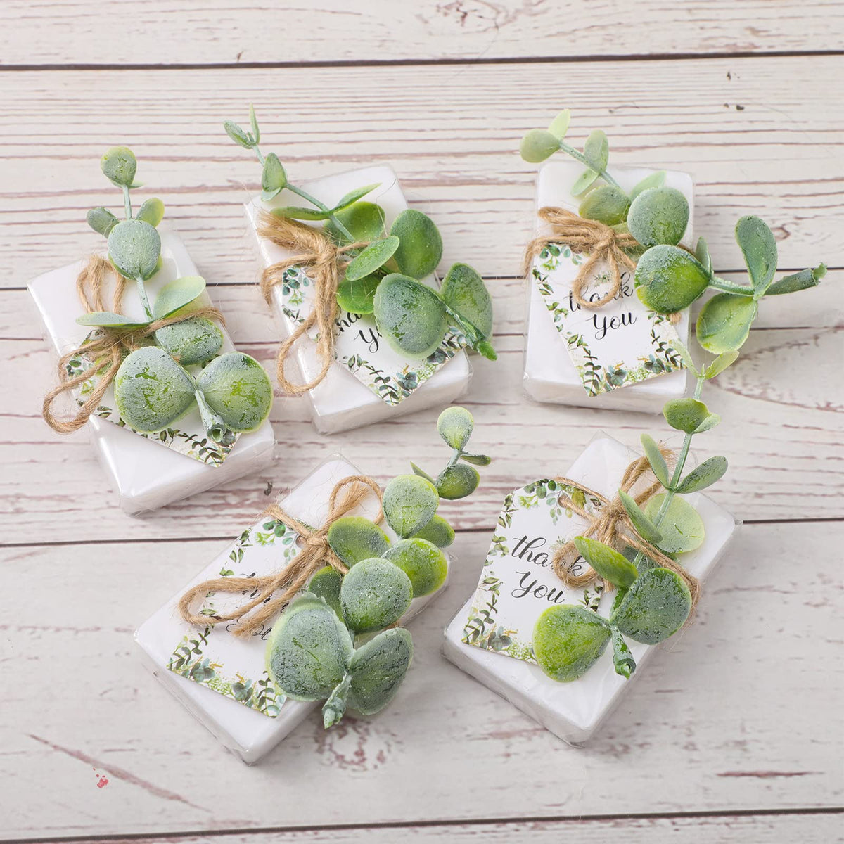 Demissle organza bags present each soap favor neatly and safely.