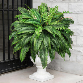 Der Rose 49-inch artificial fern for a dense outdoor display.
