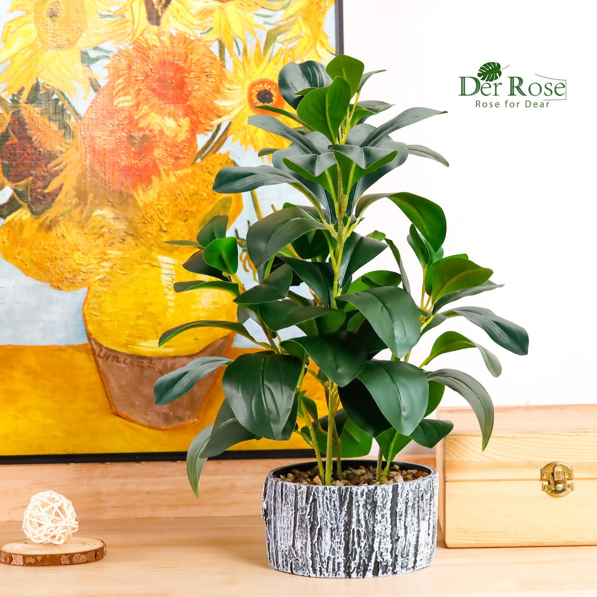 Der Rose faux plants make a thoughtful gift for plant lovers.