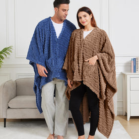 Dgsfmi sherpa fleece blanket with pocket design for essentials.