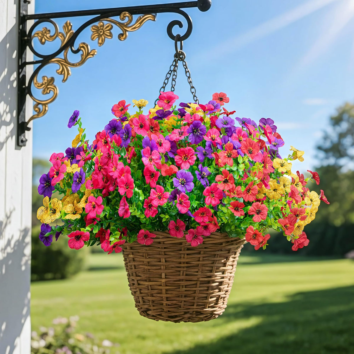 Digtecno daisy-window-box-decor brings color to vertical displays.