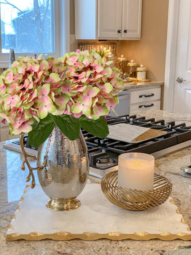 DILATATA Easy DIY adjustable stem for flexible vase styling.
