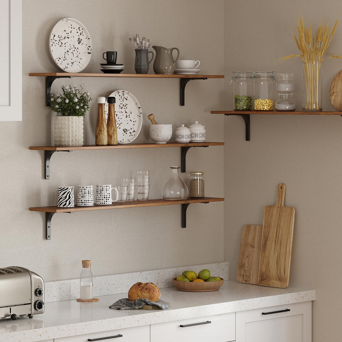 Bathroom towels neatly stored on DINZI LVJ shelves