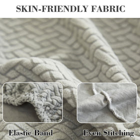 Disayu easy-install design with bottom-edge elastic straps for quick setup.