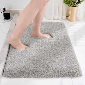 Disolla Grey bathroom rug 20x32 with plush pile for comfort.