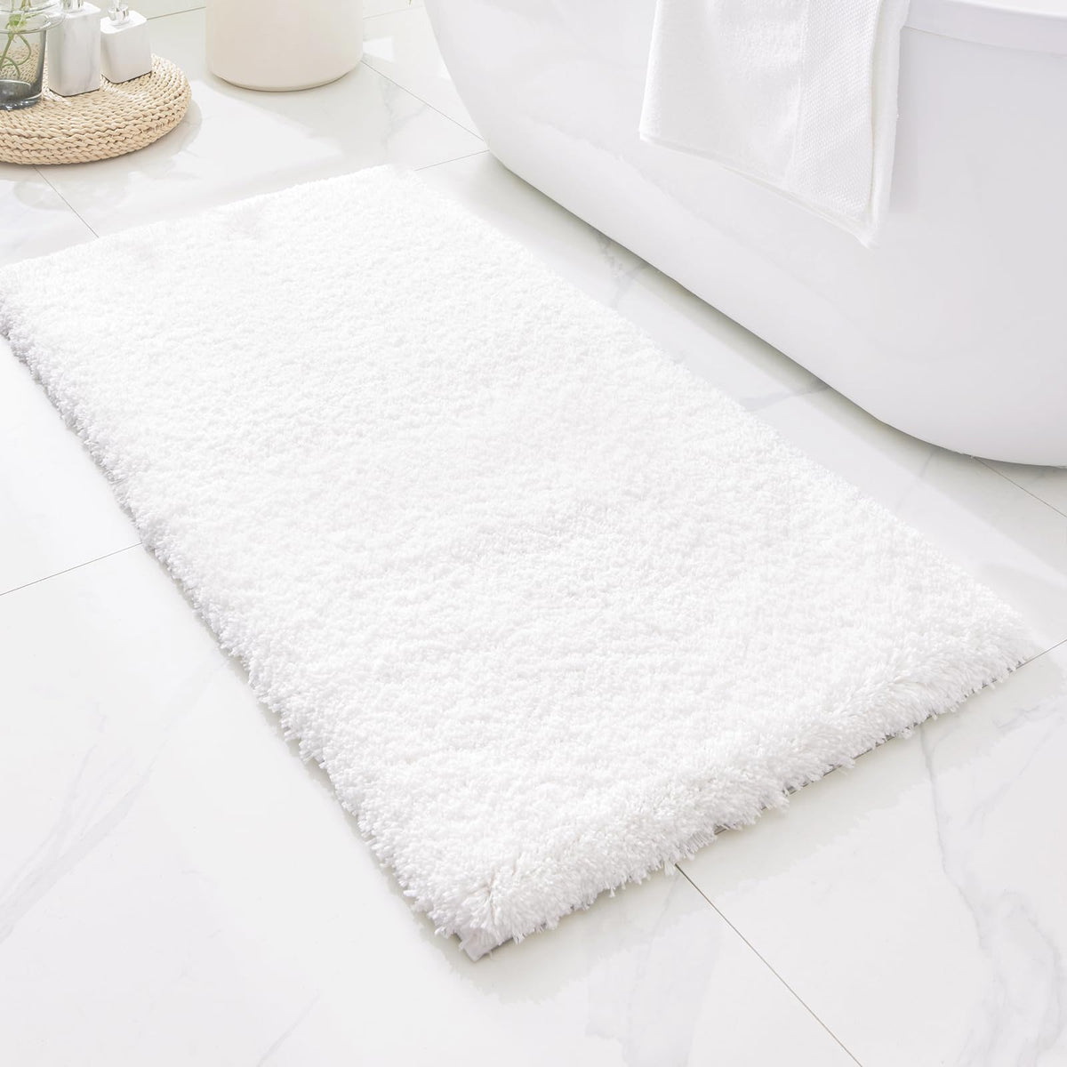 Disolla seven-size options fit compact to large bathrooms