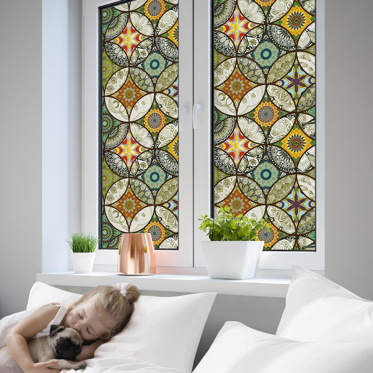 DKTIE heat-control window film blocks heat transfer for comfortable interiors.