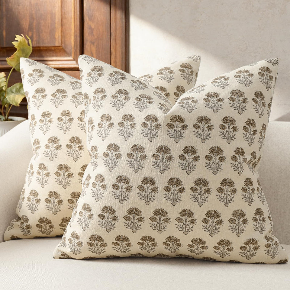 DKwizme farmhouse floral pillow cover for sofa, durable and washable.