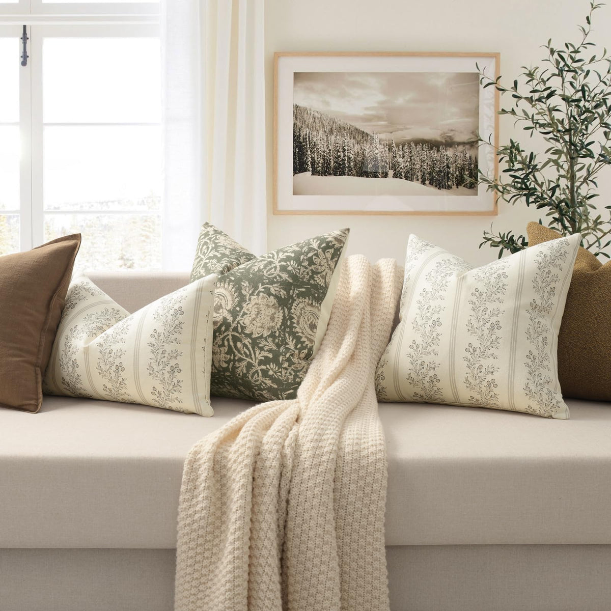 DKwizme two-pack 18x18 pillow covers for quick room refresh