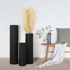 Dnnnii empty vases offer chic, low-maintenance elegance.