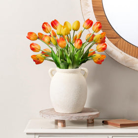 Dobbyby flower vase centerpiece ready for wedding table décor.