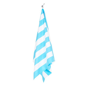 Dock & Bay towel includes a convenient travel bag.