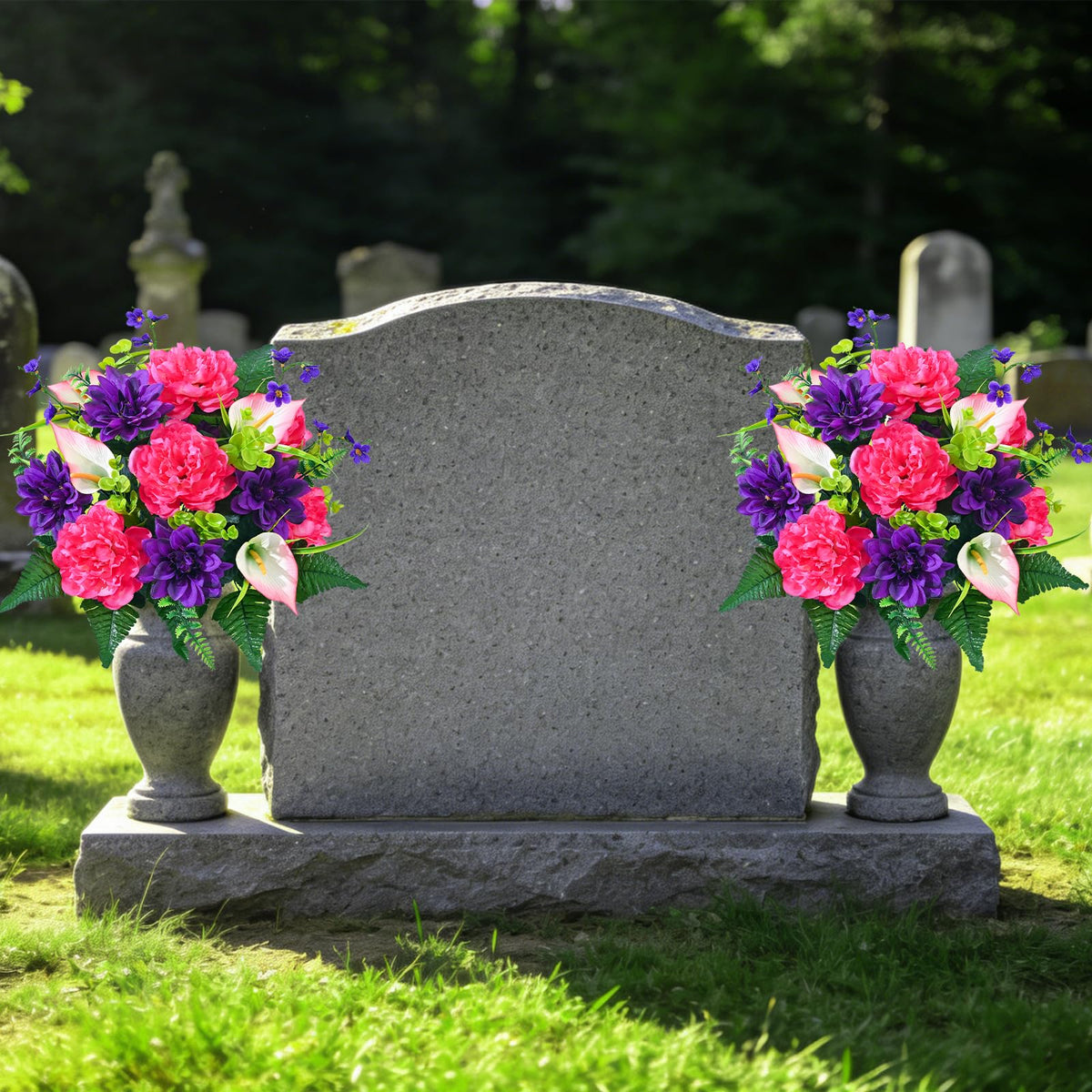 Dolicer all-year memorial flowers suit holidays and anniversaries with reverent beauty.