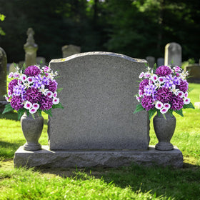 Dolicer memorial flowers create a dignified and lasting tribute