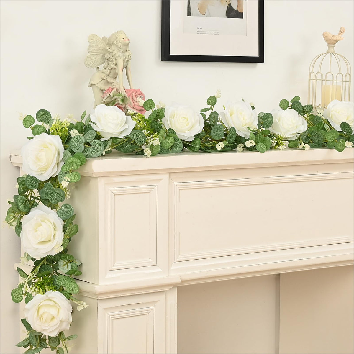 Dolicer silk and plastic garland offers durable, long-lasting beauty