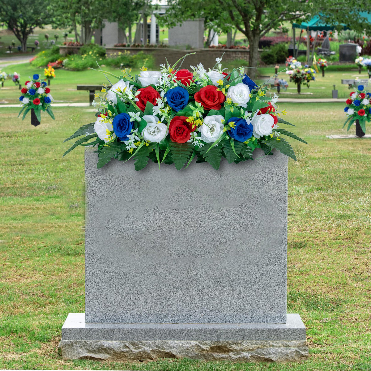 DONODA outdoor-ready flower saddle resists weather for long-lasting grave decor.