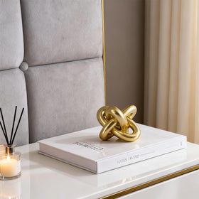 DOVDOV Rustic Coffee Table Decor knot sculpture for living spaces.