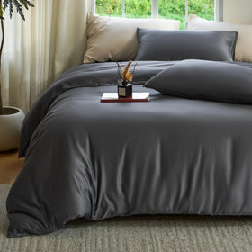 DOZ eight-loop duvet cover for secure closure and easy washing.