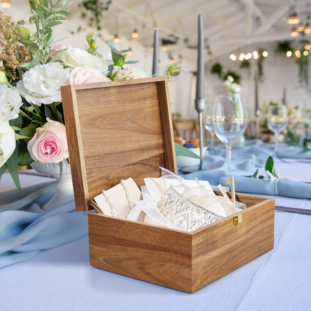 Drastar gift-ready keepsake box ideal for anniversaries or weddings.
