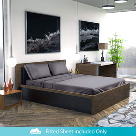 DREAMCARE grey king fitted sheet highlighting durable, fade-resistant color