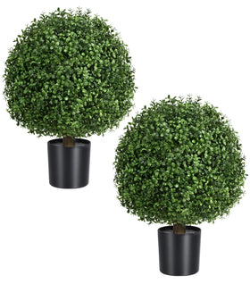 DREAMLOOM lifelike topiary appearance with natural trunk texture.