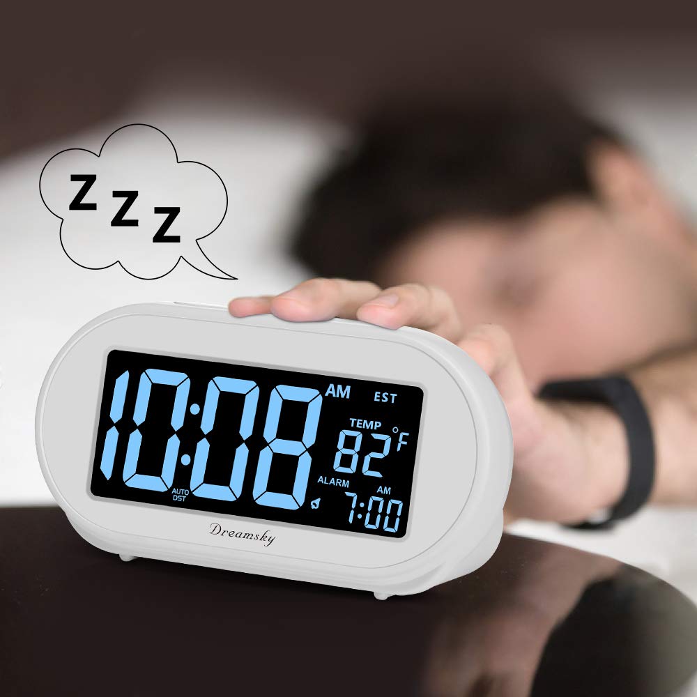 DreamSky digital display shows date and temperature at a glance.