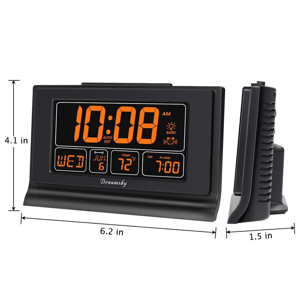 DreamSky 12/24 hour display suits any room or schedule.