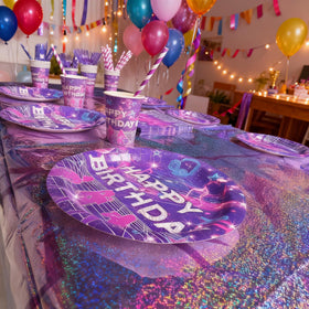 Duilahren holographic tablecloth with purple lightning boosts stage vibe.