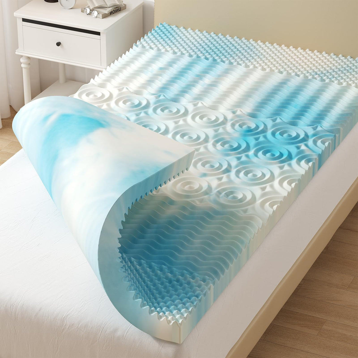 DUMOS 2-inch memory foam topper on twin bed for enhanced comfort