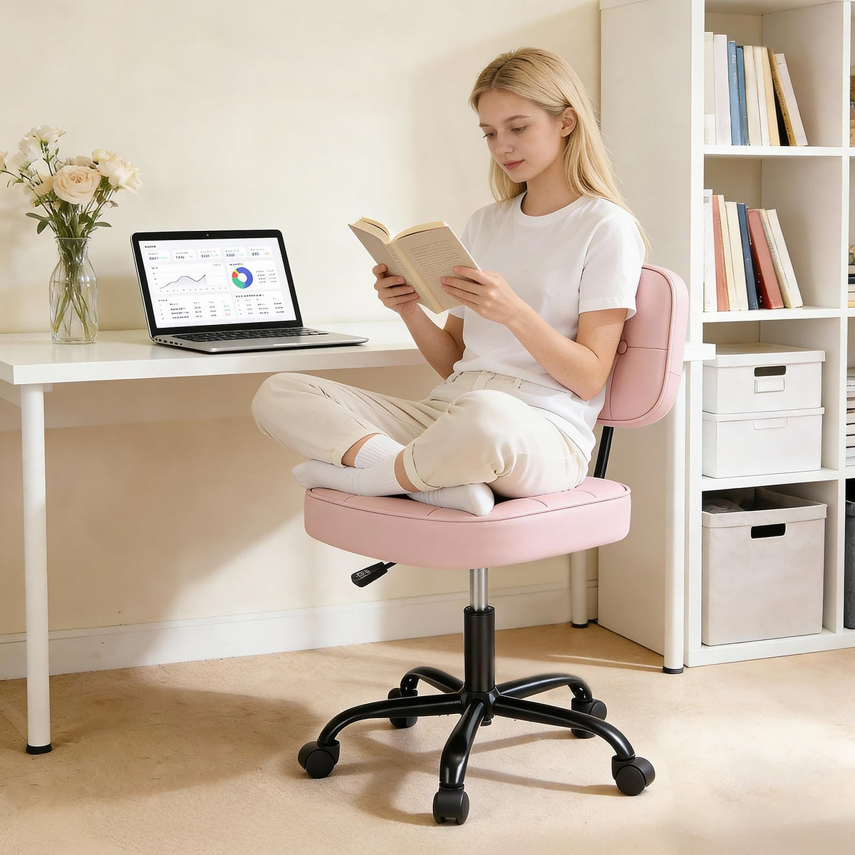 DUMOS PU leather seat with easy-care surface