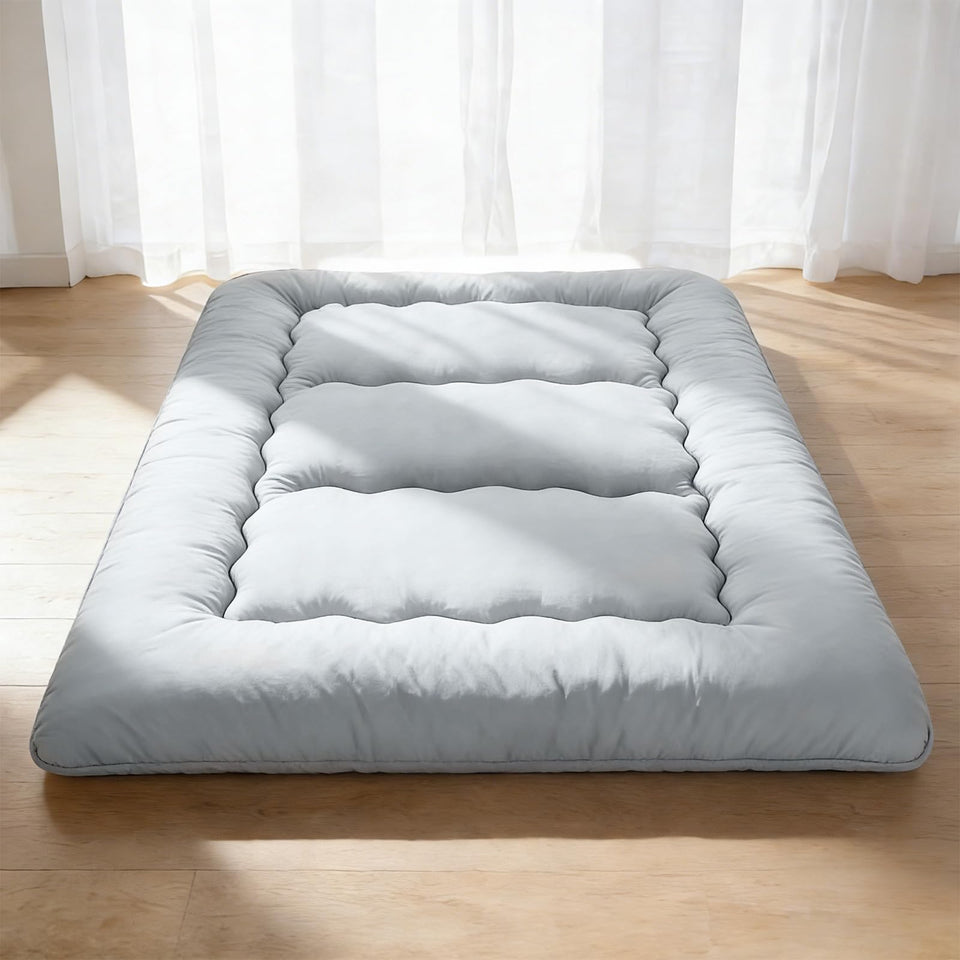 DUMOS vacuum-packed Japanese floor mattress twin ready to expand.