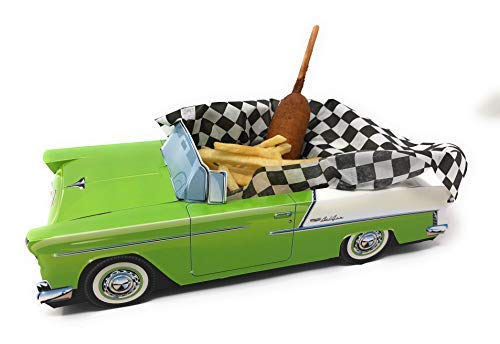 Dunwoody Classic Cars food container trays hold snacks with vintage flair.