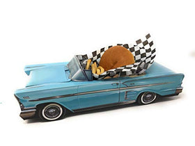 Dunwoody Classic Cars wax paper liners provide stylish, food-safe presentation.
