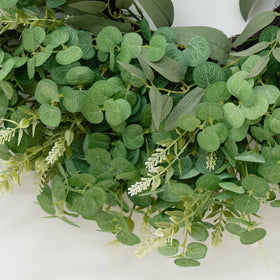 Dushle artificial foliage wreath keeps its look as a centerpiece