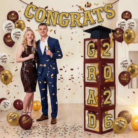 Duwagtry honeycomb centerpieces provide graduation themed accents