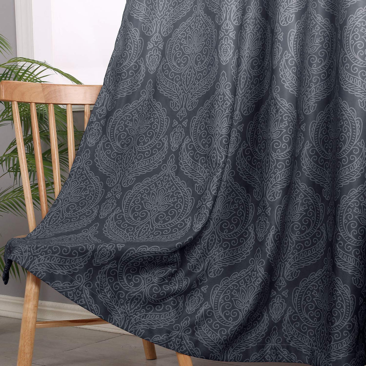 DWCN Thermal insulated curtains help balance room temperature.