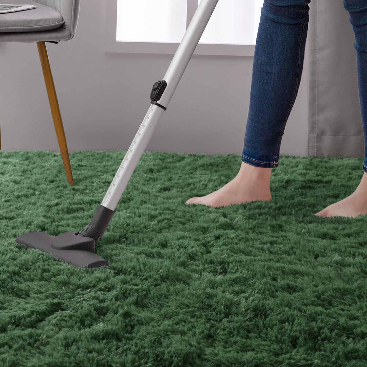 DweIke fluffy dark green rug pet-safe surface suitable for pets