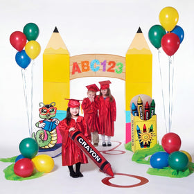 Eaasty school-theme decor kit elevates classroom-inspired party vibes.