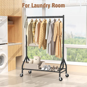 EAGMAK brakes-lockable-casters hold position firmly for display or drying.