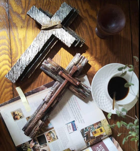 Eagrafts decorative cross ideal for prayer and devotion decor