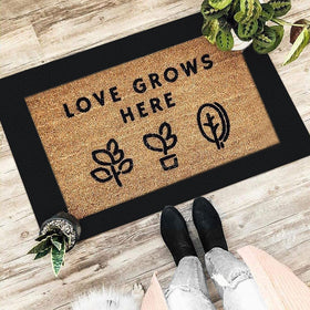 EARTHALL cotton-poly soft rug adds comfort underfoot in kitchens and foyers.
