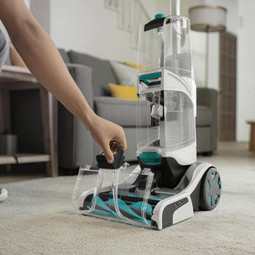 Earthtec note: sprayer not included for machines with separate spray mechanisms.